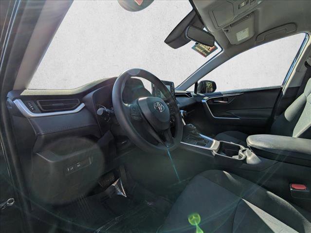 Used 2021 Toyota RAV4 XLE image 16
