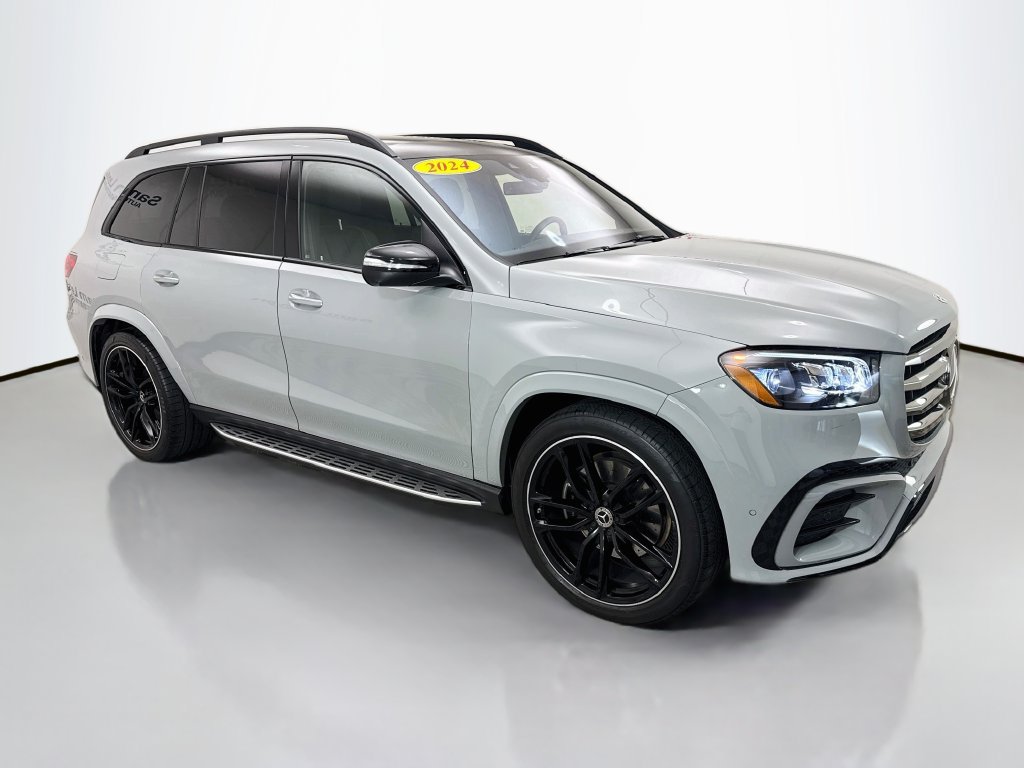 Used 2024 Mercedes-Benz GLS 580 4MATIC image 1