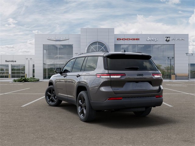 New 2025 Jeep Grand Cherokee L Altitude image 3
