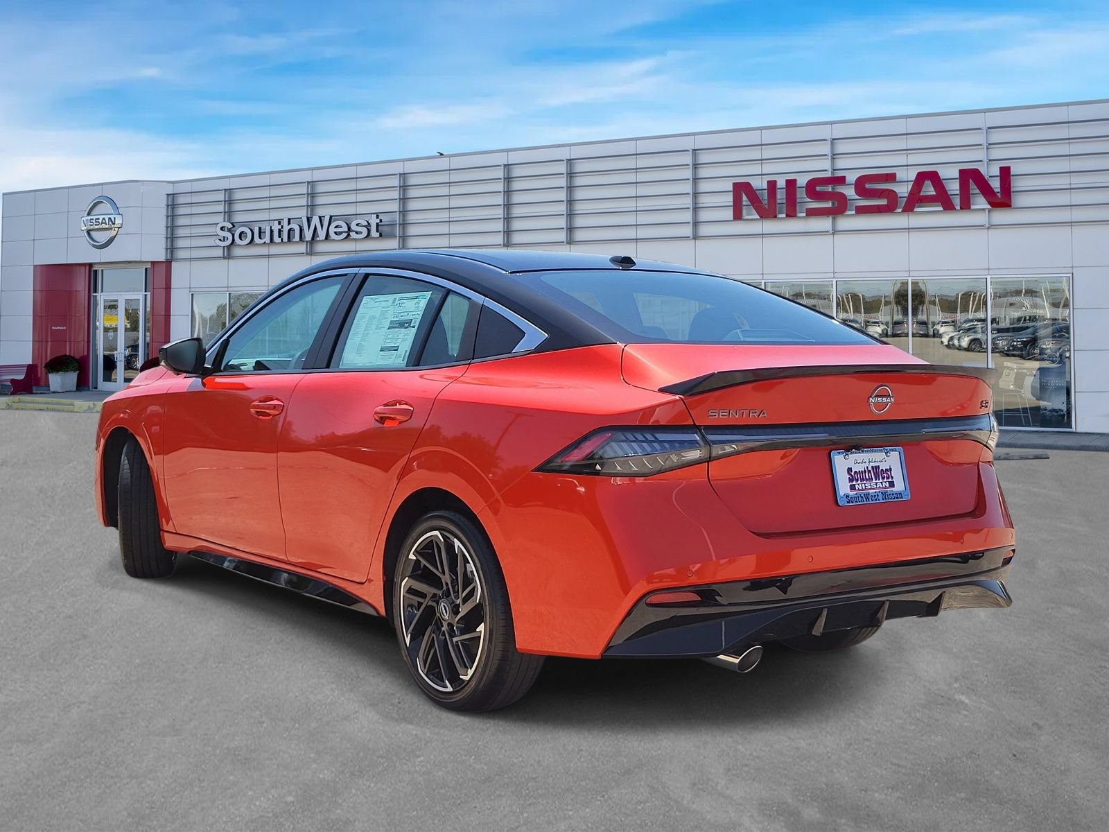 New 2026 Nissan Sentra SR w/ SR Premium Package FWD image 7