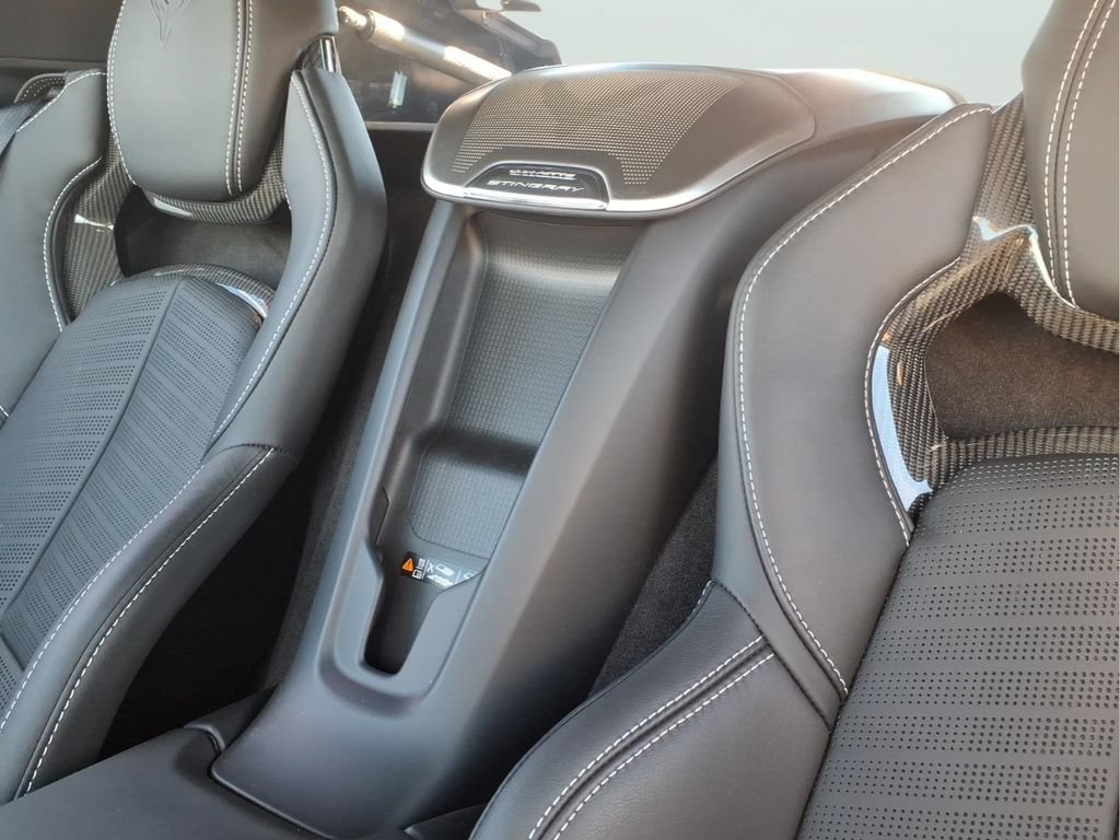 New 2026 Chevrolet Corvette Stingray Preferred Cpe w/ Z51 Performance Package RWD image 32