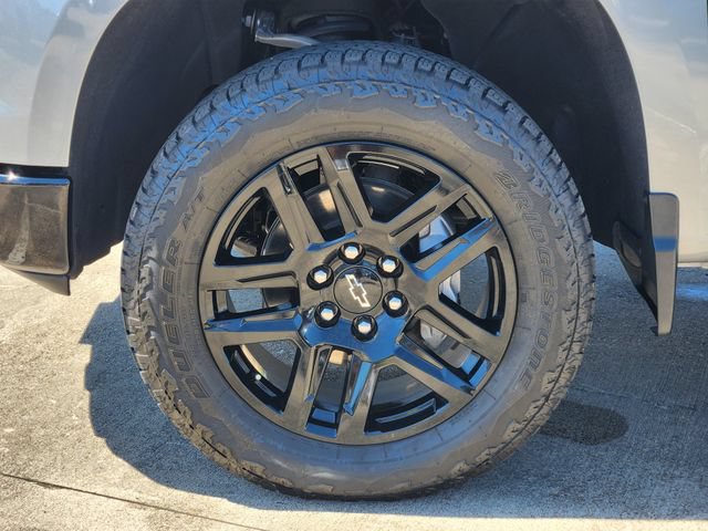 Used 2026 Chevrolet Silverado 1500 Custom Trail Boss w/ Turbomax Blackout Package AWD/4WD image 10