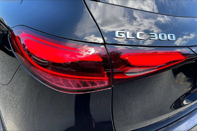 Certified 2023 Mercedes-Benz GLC 300 4MATIC image 24