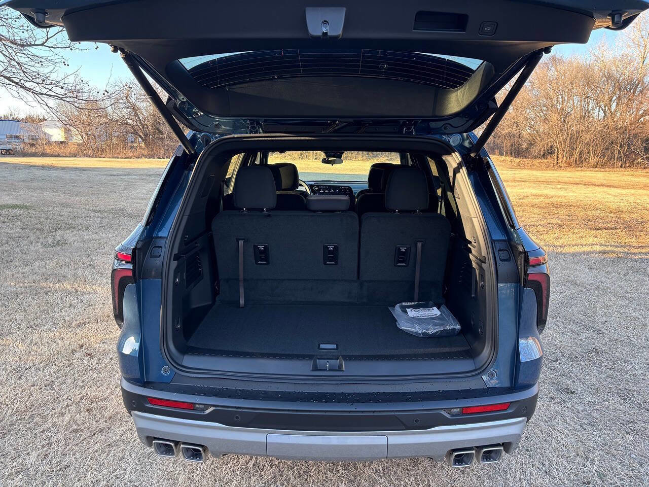 New 2026 Chevrolet Traverse LT image 23