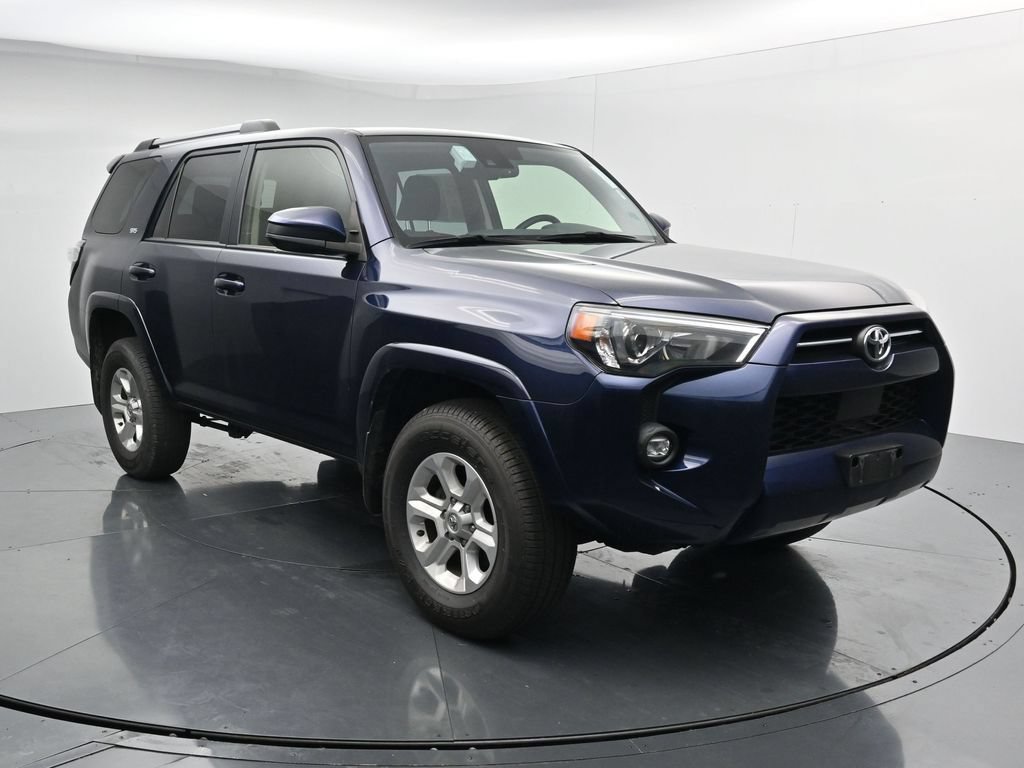 Used 2024 Toyota 4Runner SR5 AWD/4WD image 2