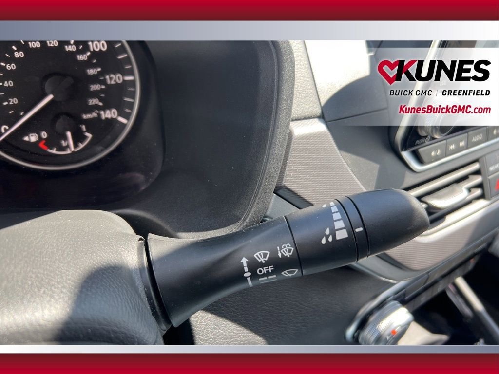 Used 2025 Nissan Altima 2.5 SR FWD image 27