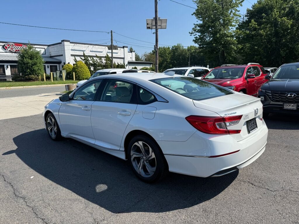 Used 2018 Honda Accord EX-L image 9