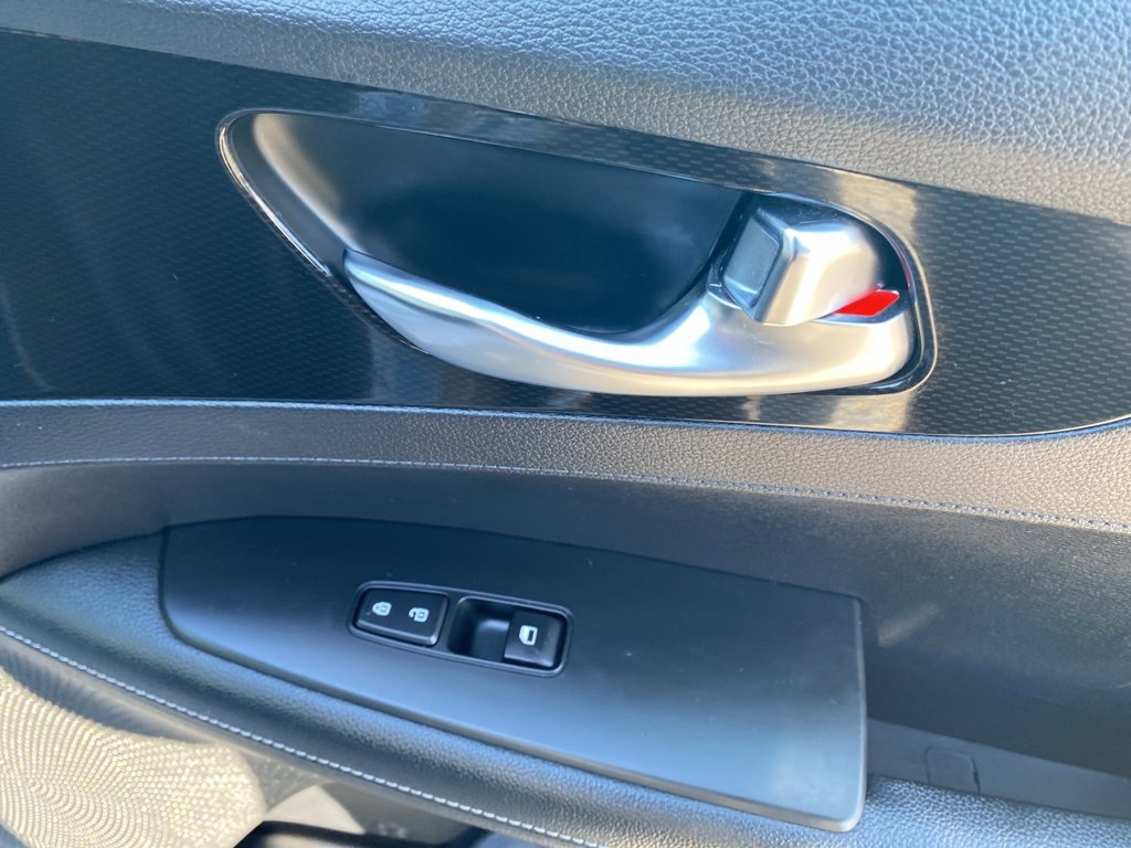 Certified 2022 Kia Forte GT-Line w/ GT-Line Technology Package image 12