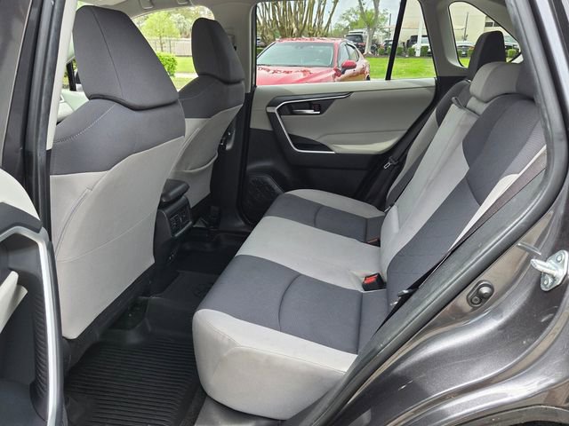 Used 2020 Toyota RAV4 XLE w/ All Weather Liner Package image 12