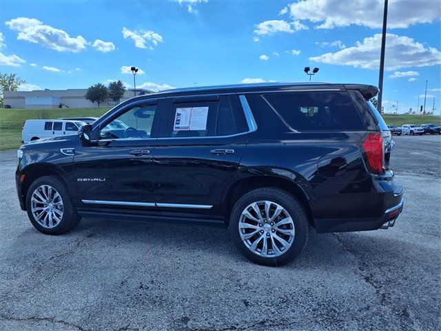 Used 2021 GMC Yukon Denali w/ Denali Premium Package image 22