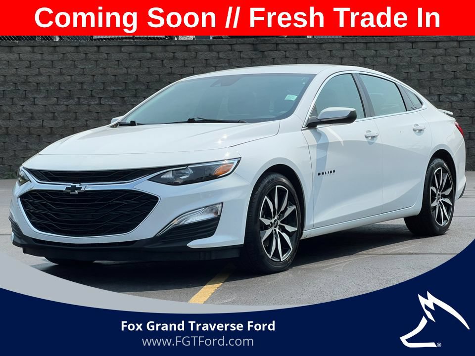 Used 2024 Chevrolet Malibu RS FWD image 1