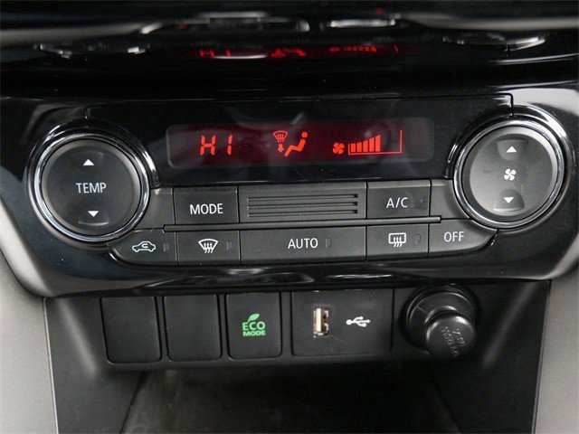 Used 2025 Mitsubishi Eclipse Cross ES image 21