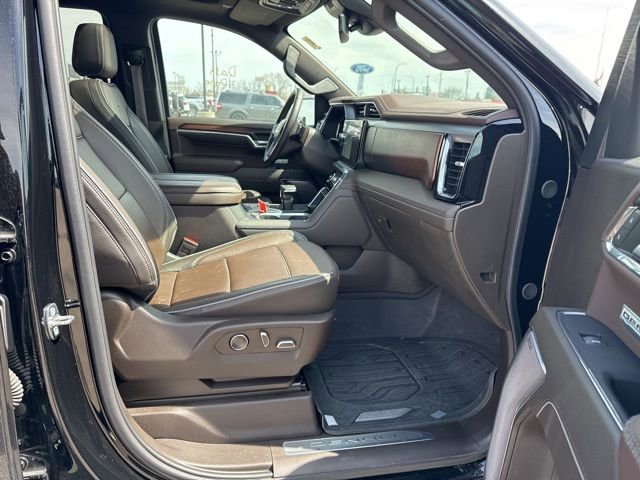 Used 2024 GMC Sierra 1500 Denali w/ Denali Carbonpro Edition image 13