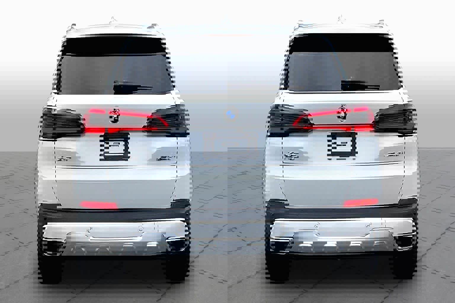 Used 2020 BMW X5 xDrive40i image 4