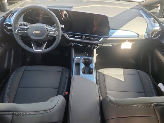 New 2026 Chevrolet Equinox EV LT image 16