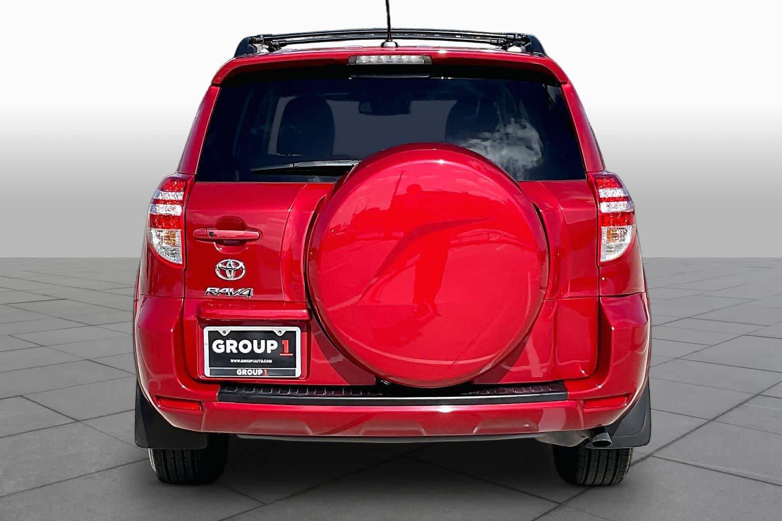 Used 2011 Toyota RAV4 Limited w/ Limited Extra Value Pkg FWD image 4