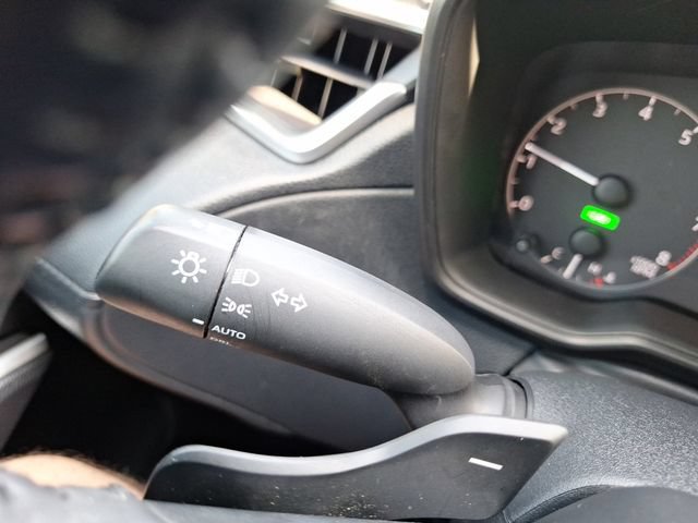 Used 2023 Toyota Corolla Cross AWD Hybrid image 23