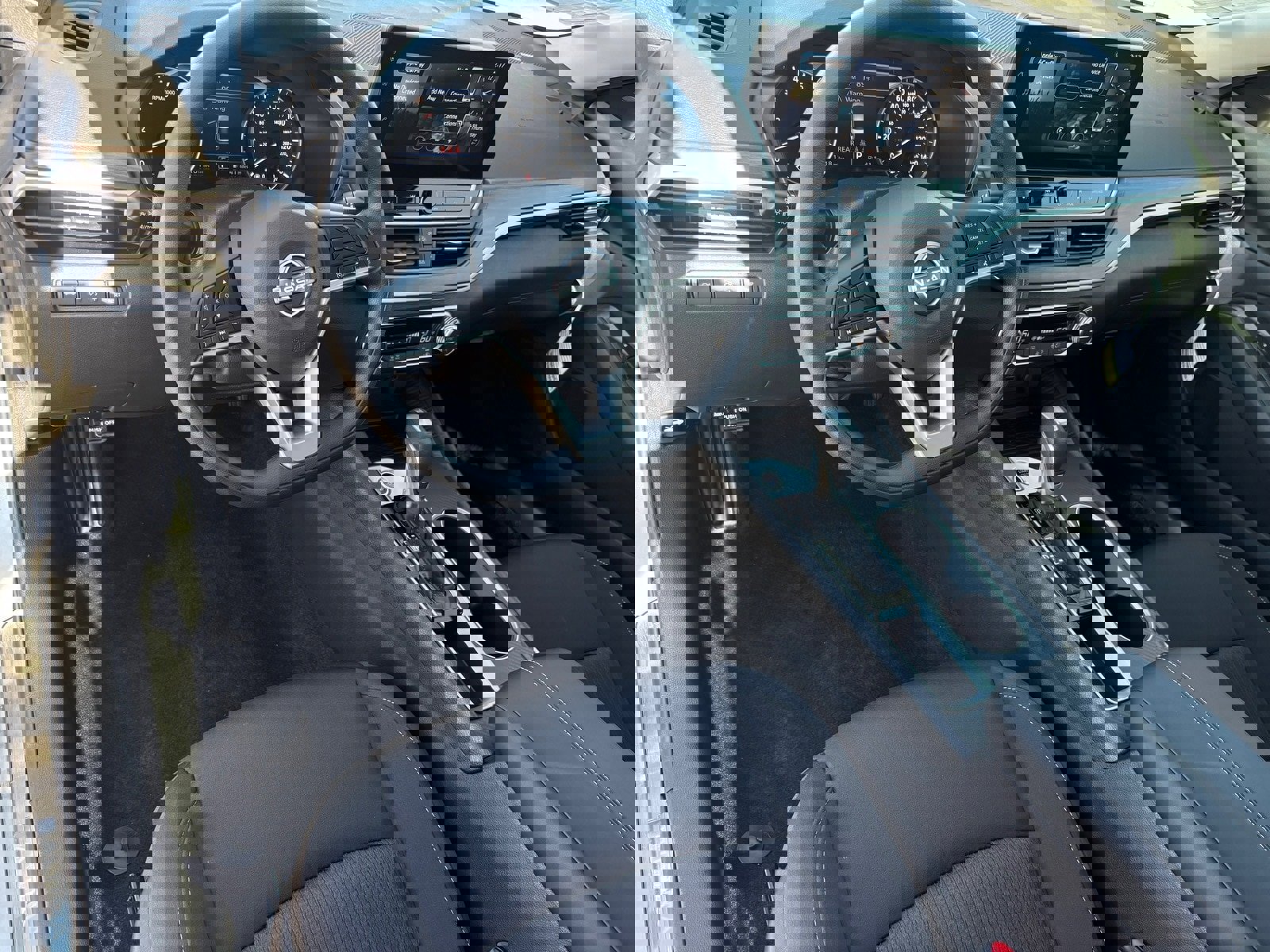 New 2025 Nissan Altima 2.5 SV w/ SV Special Edition Package image 15