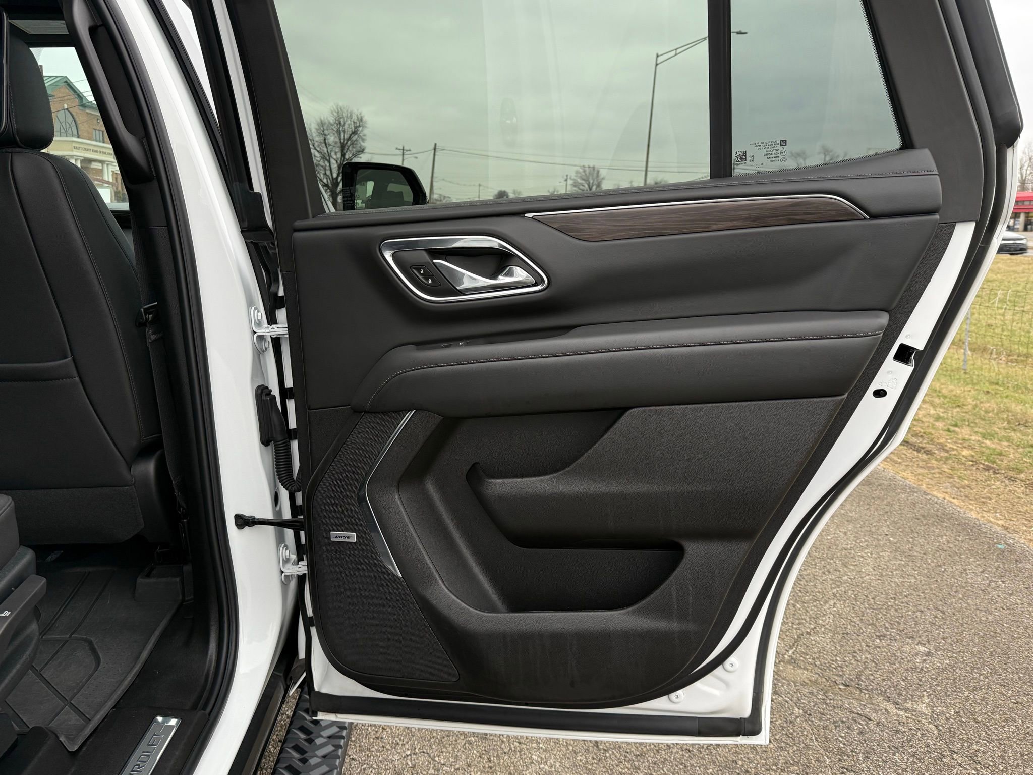 Used 2023 Chevrolet Tahoe Z71 image 33