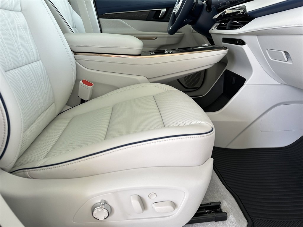 New 2026 Buick Enclave Avenir w/ Super Cruise Package image 42