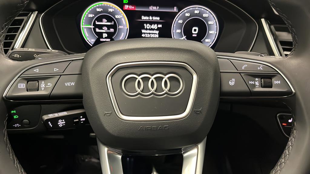 Used 2024 Audi Q5 e Premium w/ Convenience Package AWD/4WD image 16