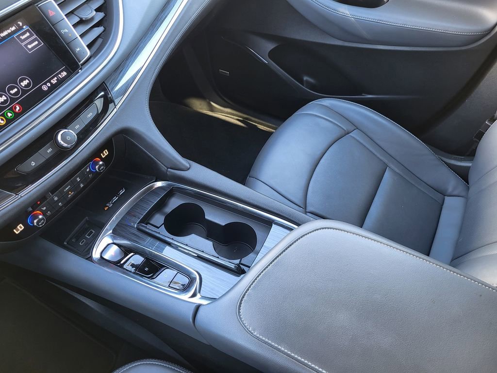 Used 2024 Buick Enclave Premium image 15