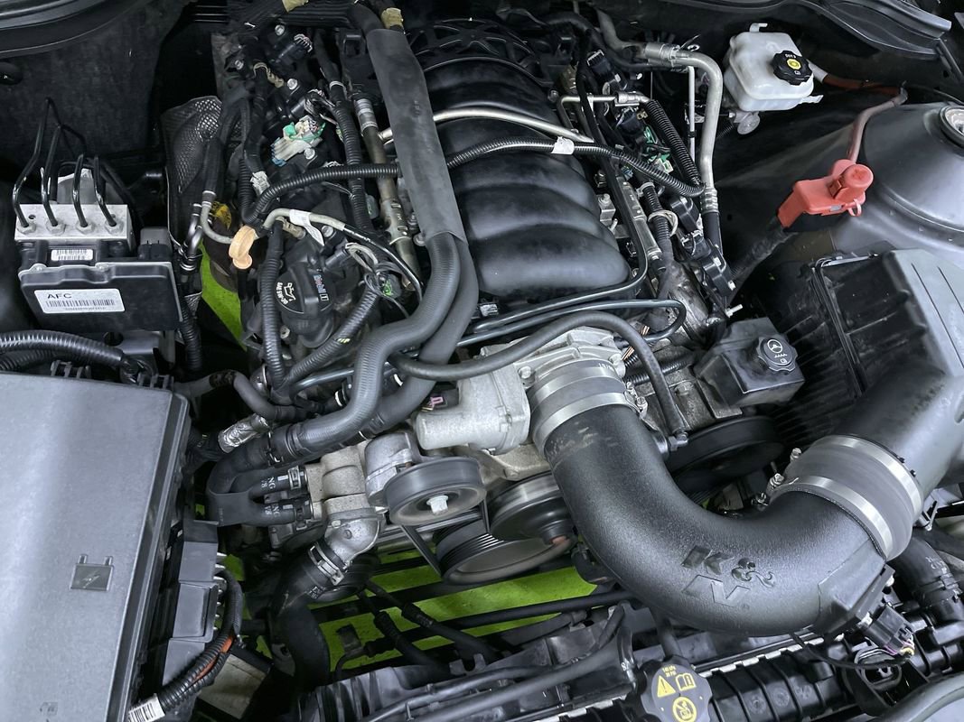 Used 2010 Chevrolet Camaro SS w/ RS Package image 28