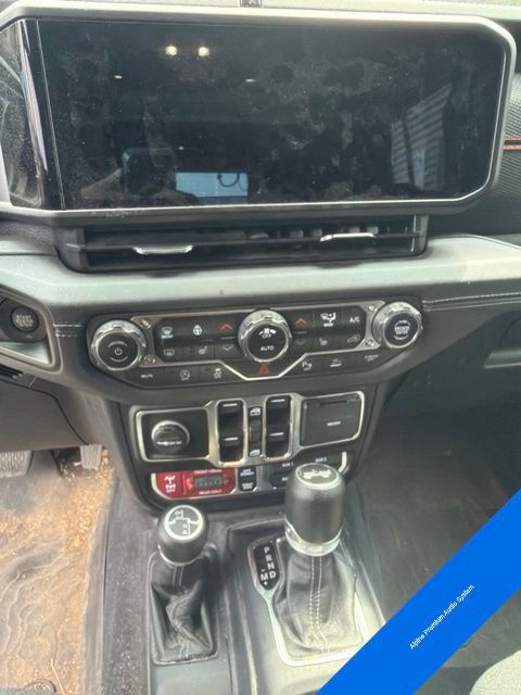 Used 2024 Jeep Wrangler Unlimited Rubicon w/ Capability Package AWD/4WD image 11