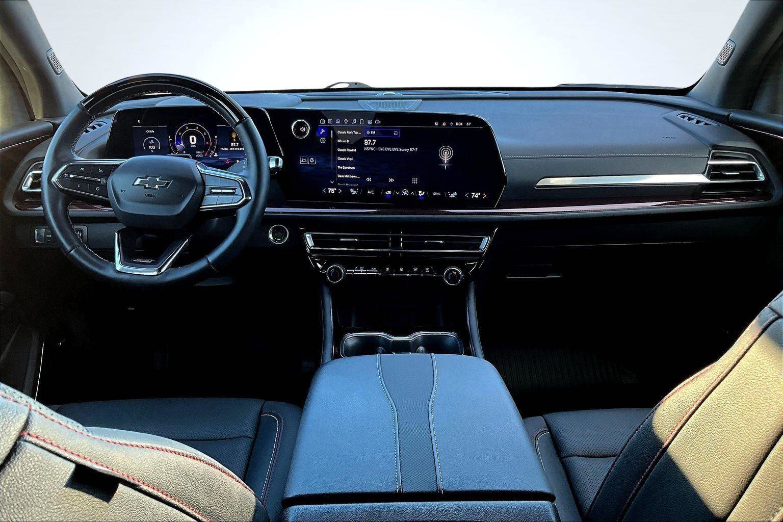 Used 2024 Chevrolet Traverse Z71 w/ Enhanced Driving Package image 17