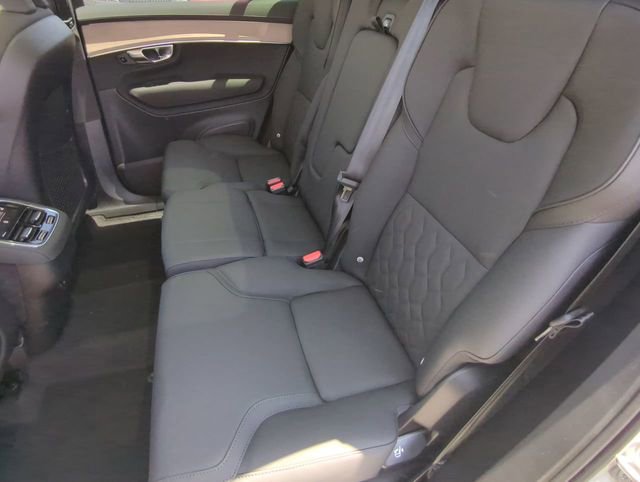 Used 2025 Volvo XC90 B6 Plus w/ Protection Package Premier image 18