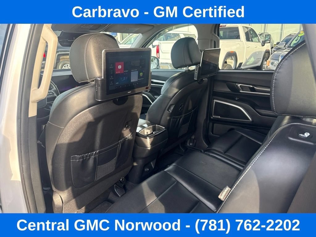 Used 2023 Kia Telluride LX AWD/4WD image 15