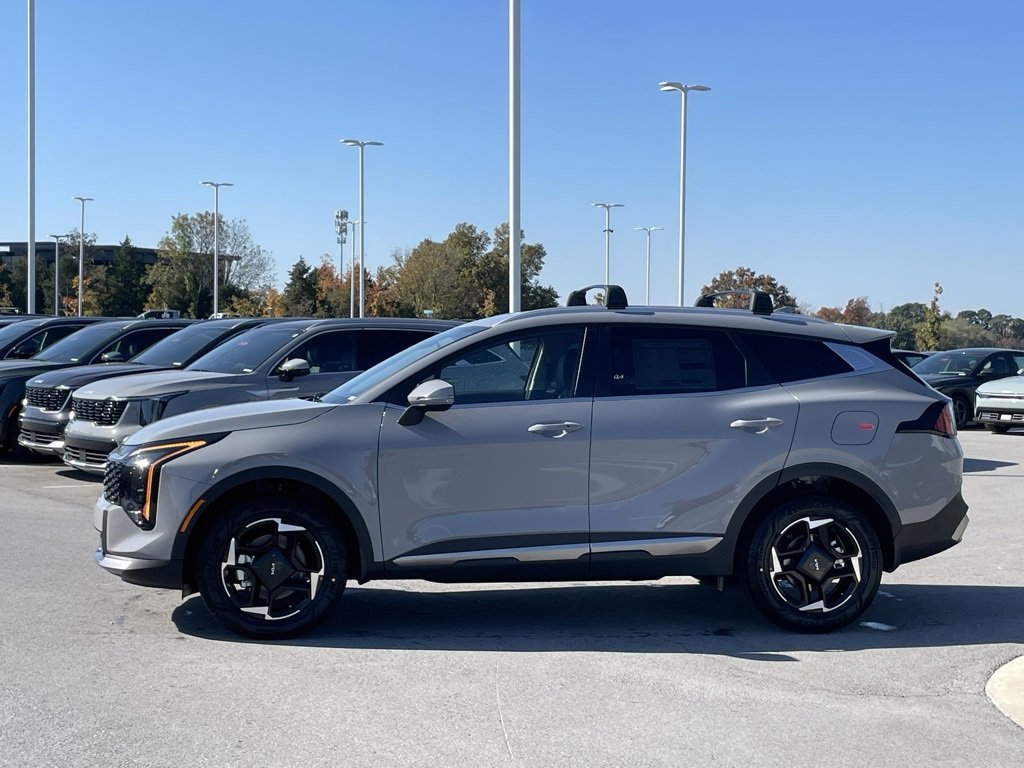 New 2026 Kia Sportage EX image 4