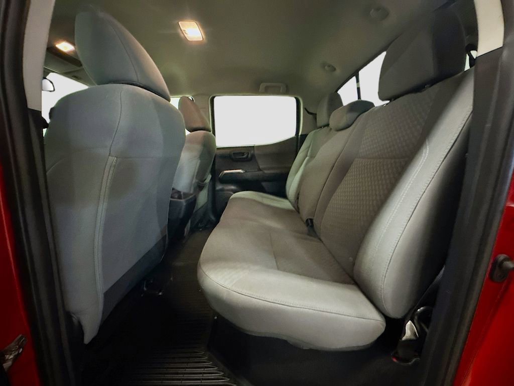 Used 2020 Toyota Tacoma SR5 image 3