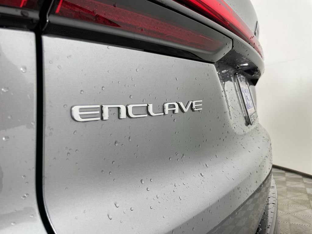 Used 2025 Buick Enclave Sport Touring image 32