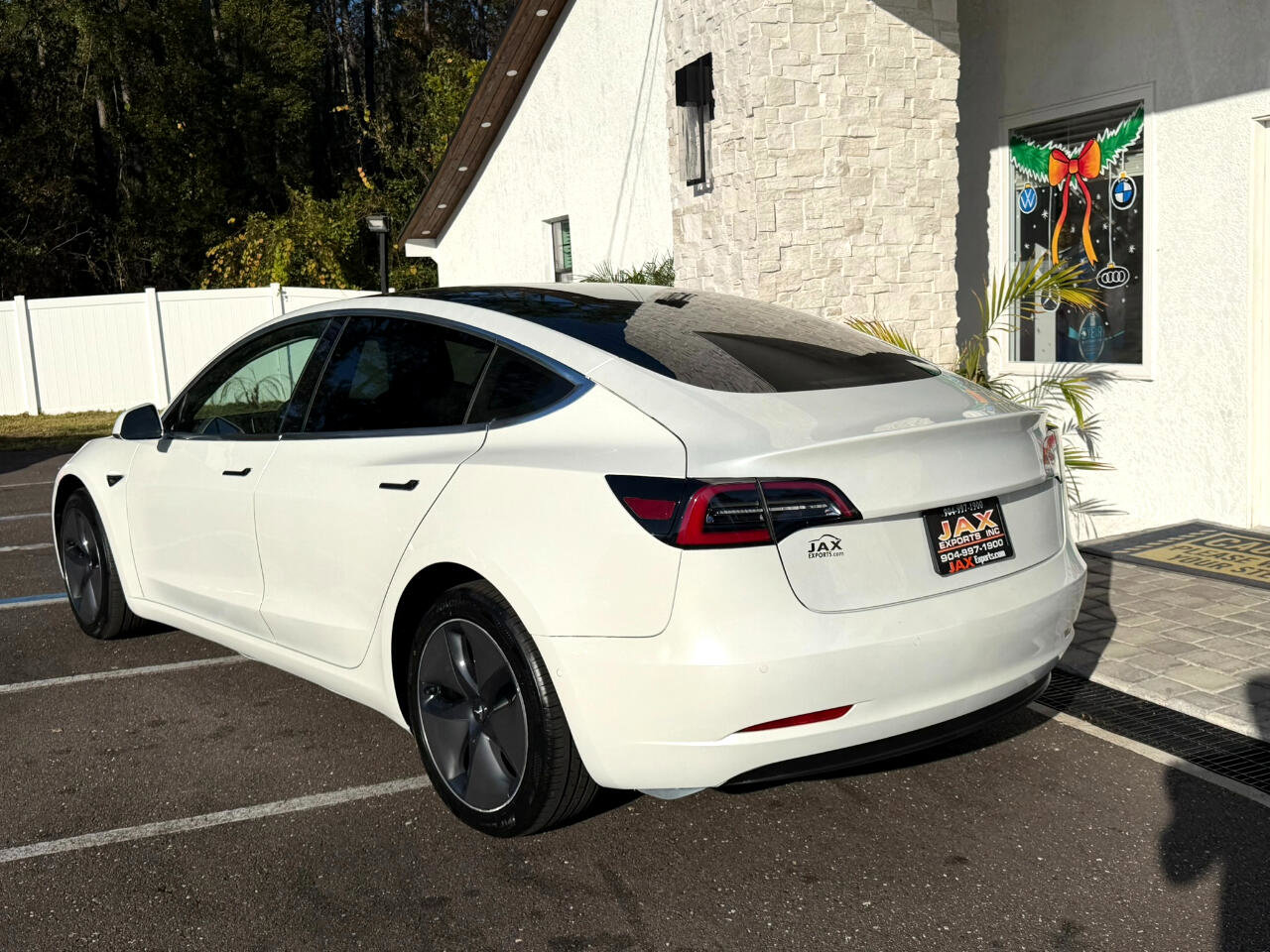 Used 2020 Tesla Model 3 Long Range image 9