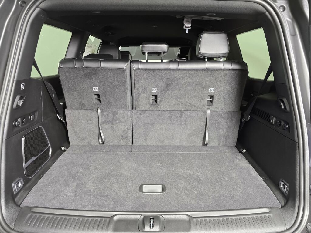 New 2025 Jeep Wagoneer Series II w/ HD Trailer Tow Package image 14