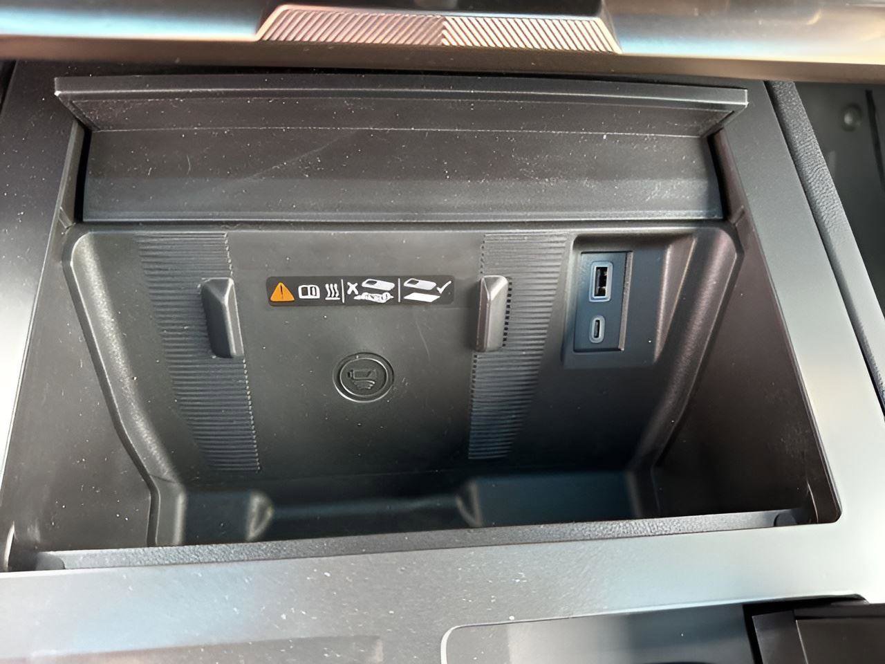 New 2024 GMC Hummer EV 3X w/ LPO, Illumination Package image 32