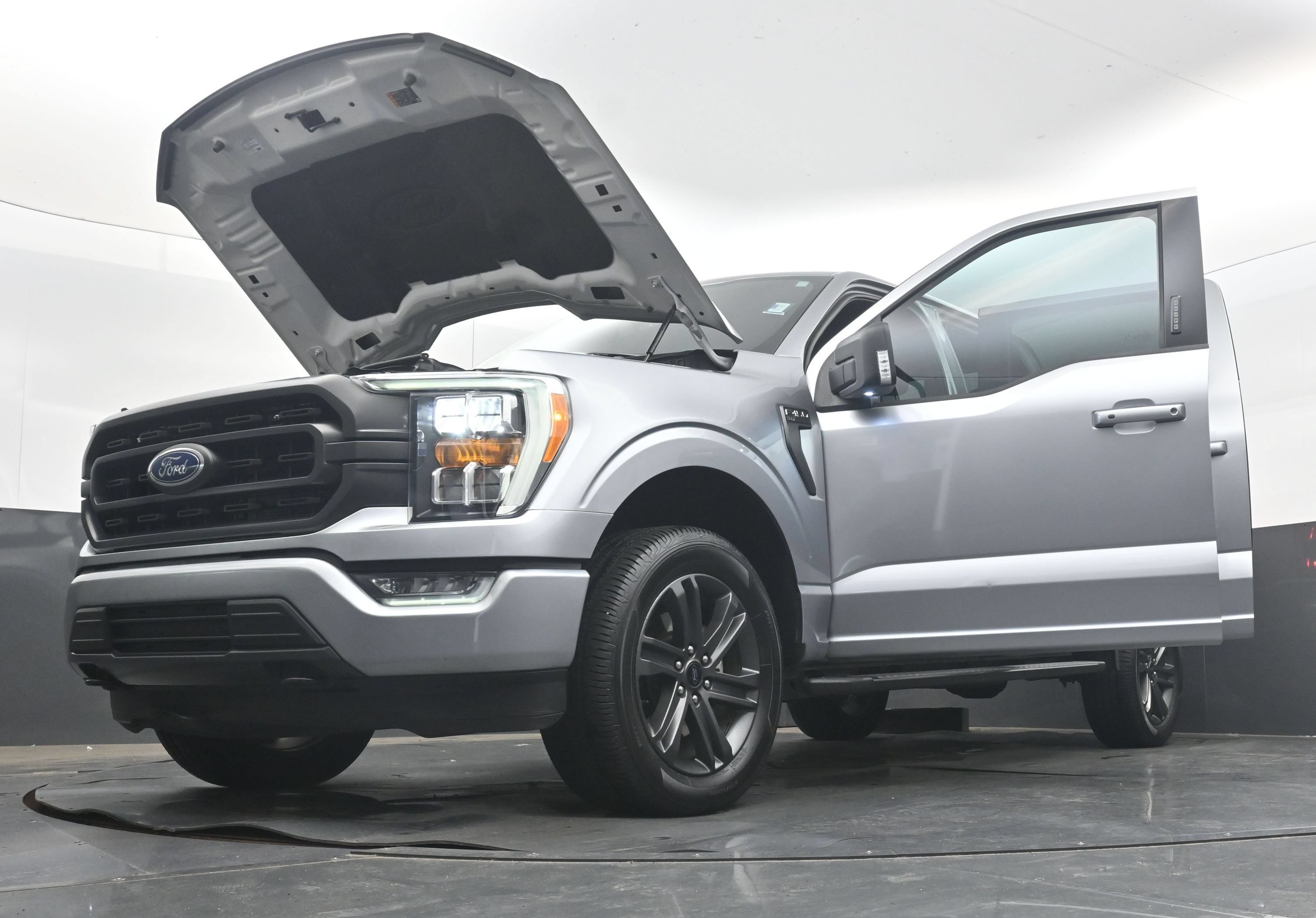 Used 2023 Ford F150 XLT w/ Equipment Group 302A High AWD/4WD image 46