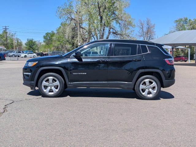 Used 2017 Jeep Compass Latitude image 8