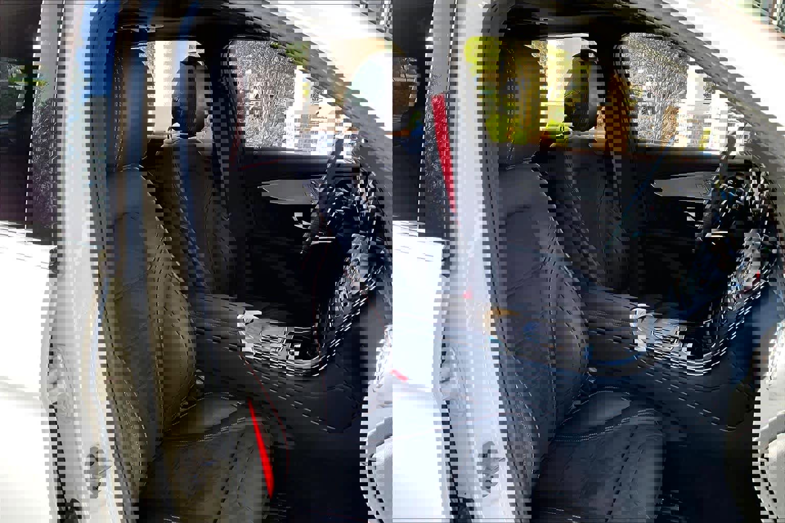 Certified 2022 Mercedes-Benz GLC 43 AMG 4MATIC image 9