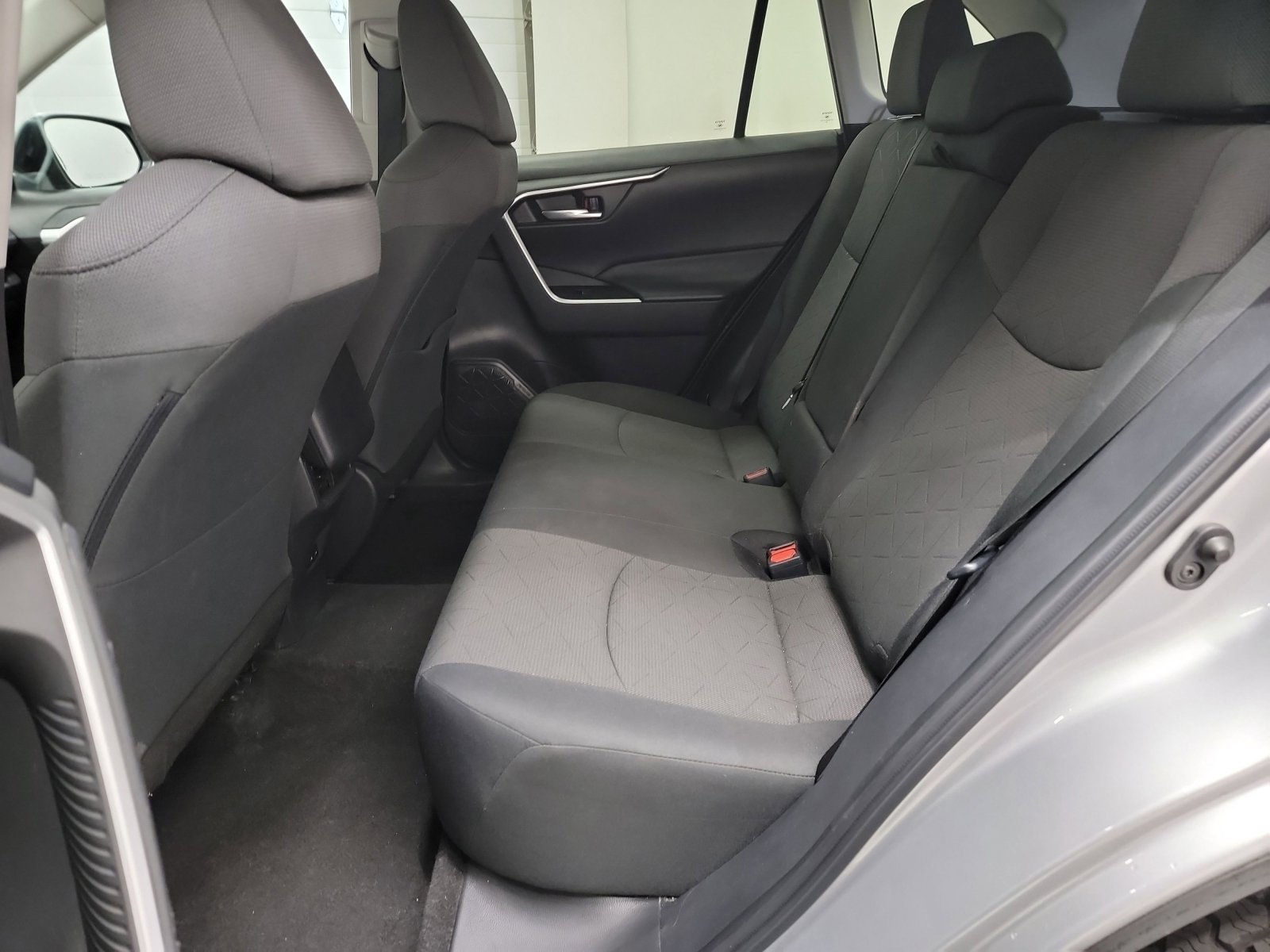 Used 2023 Toyota RAV4 XLE AWD/4WD image 27