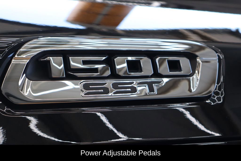 New 2025 RAM 1500 Big Horn image 42