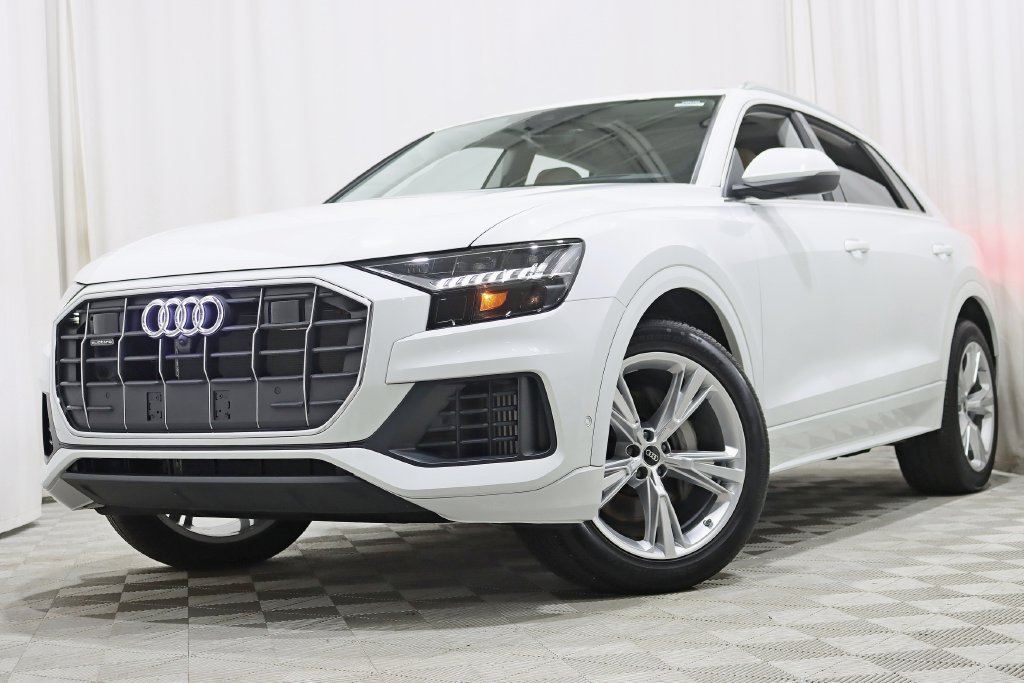 Used 2023 Audi Q8 Prestige AWD/4WD image 6