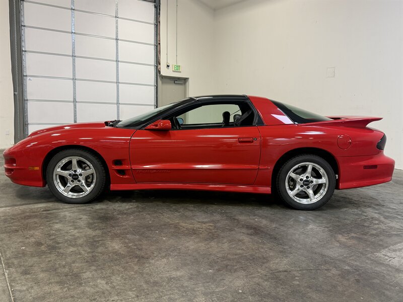 Used 1998 Pontiac Firebird Formula RWD image 4