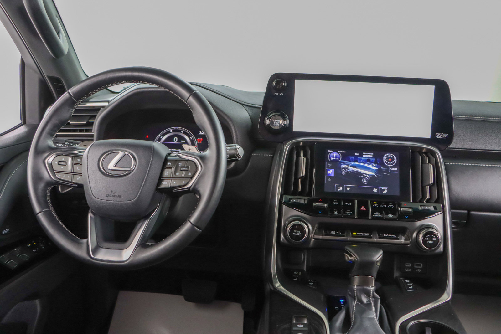 Used 2024 Lexus LX 600 4WD w/ Interior Upgrade Package image 18