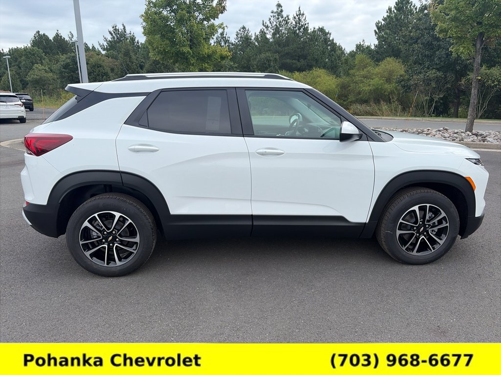 New 2026 Chevrolet TrailBlazer LT w/ LT Cold Weather Package AWD/4WD image 8