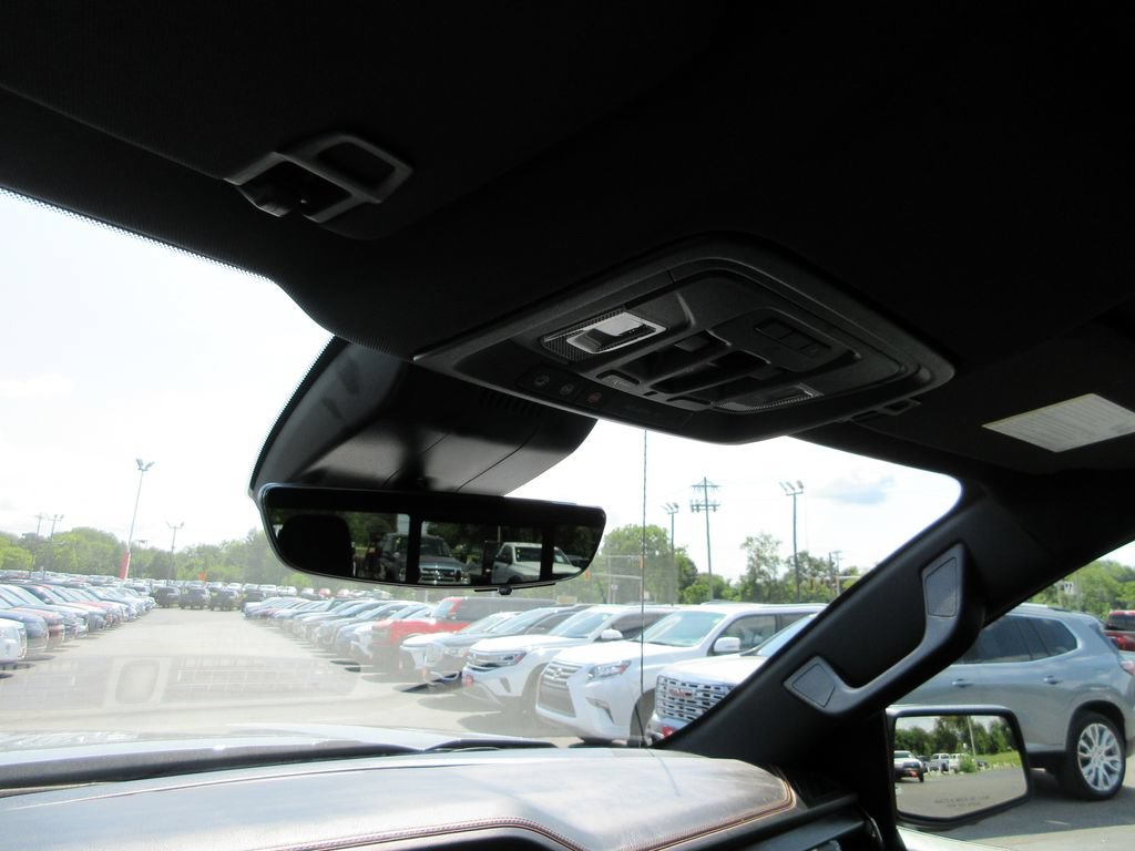 Used 2024 GMC Sierra 1500 AT4 w/ Technology Package AWD/4WD image 37