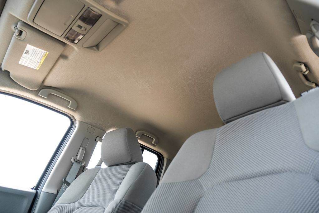 Used 2018 Nissan Frontier SV RWD image 29