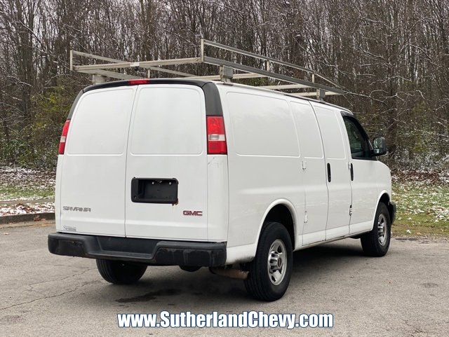 Used 2017 GMC Savana 3500 image 7