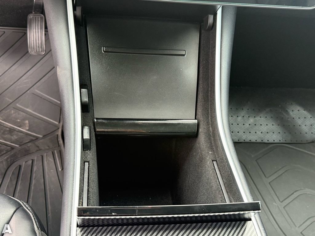Used 2019 Tesla Model 3 Standard Range image 22